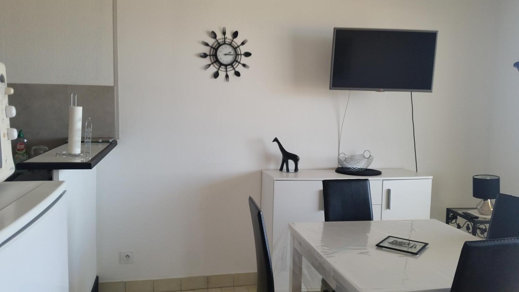 Les Sablines Apartment Canet-en-Roussillon Bagian luar foto